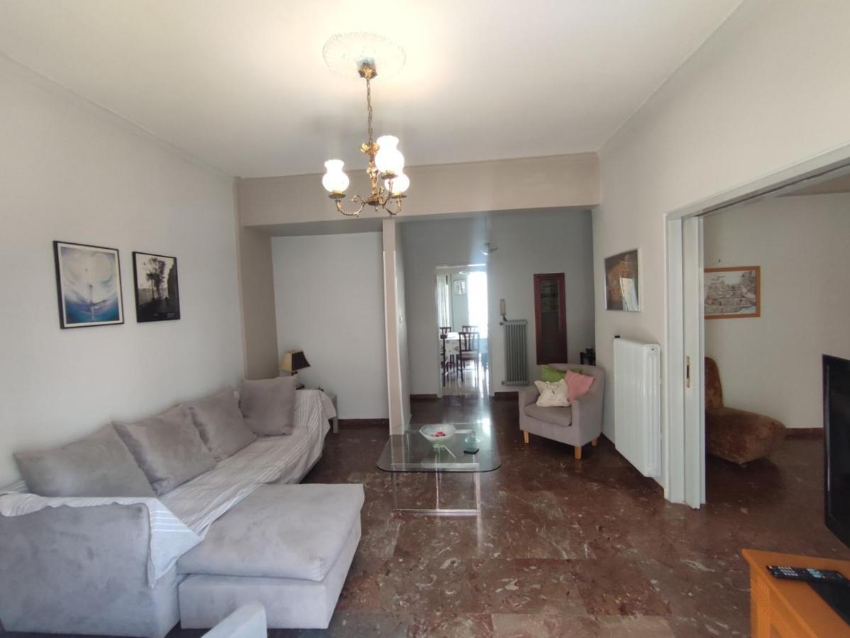 2 Br110 Sqm Free Parking Full Clima Lägenhet Patras Exteriör bild
