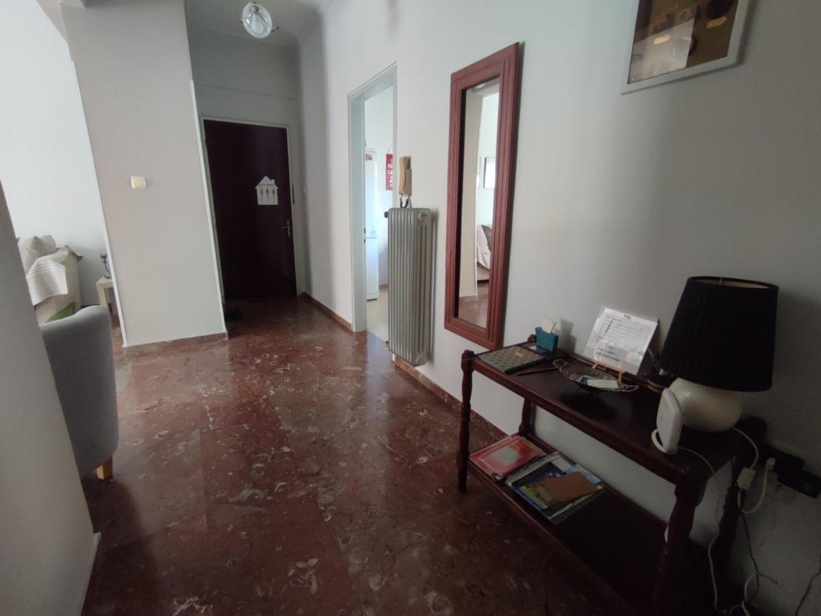 2 Br110 Sqm Free Parking Full Clima Lägenhet Patras Exteriör bild