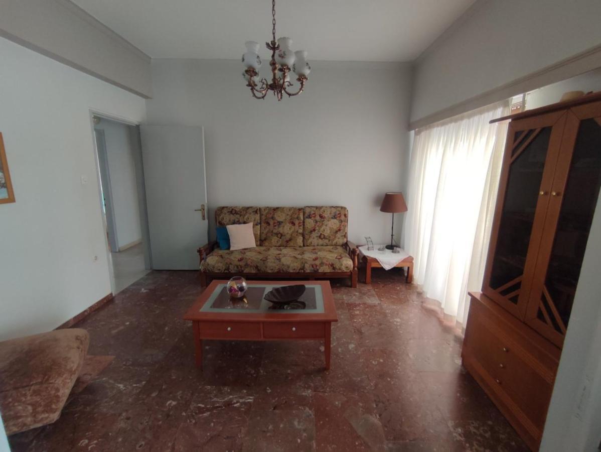 2 Br110 Sqm Free Parking Full Clima Lägenhet Patras Exteriör bild