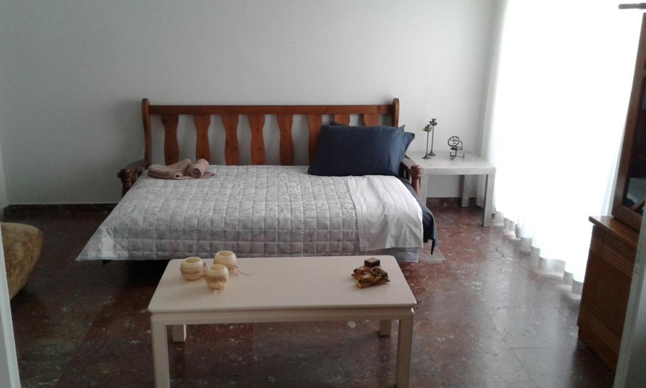 2 Br110 Sqm Free Parking Full Clima Lägenhet Patras Exteriör bild
